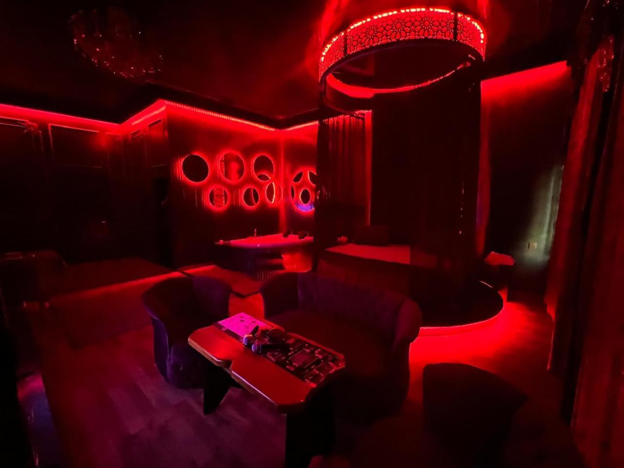 Cinema Plaza Hotel 바쿠 외부 사진