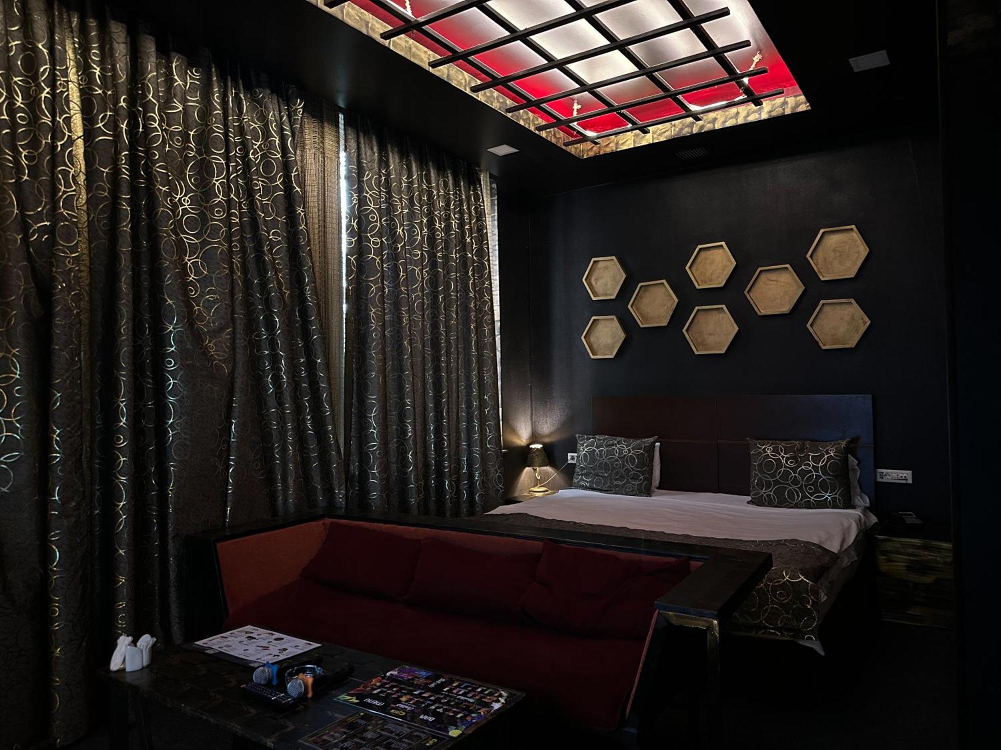 Cinema Plaza Hotel 바쿠 외부 사진