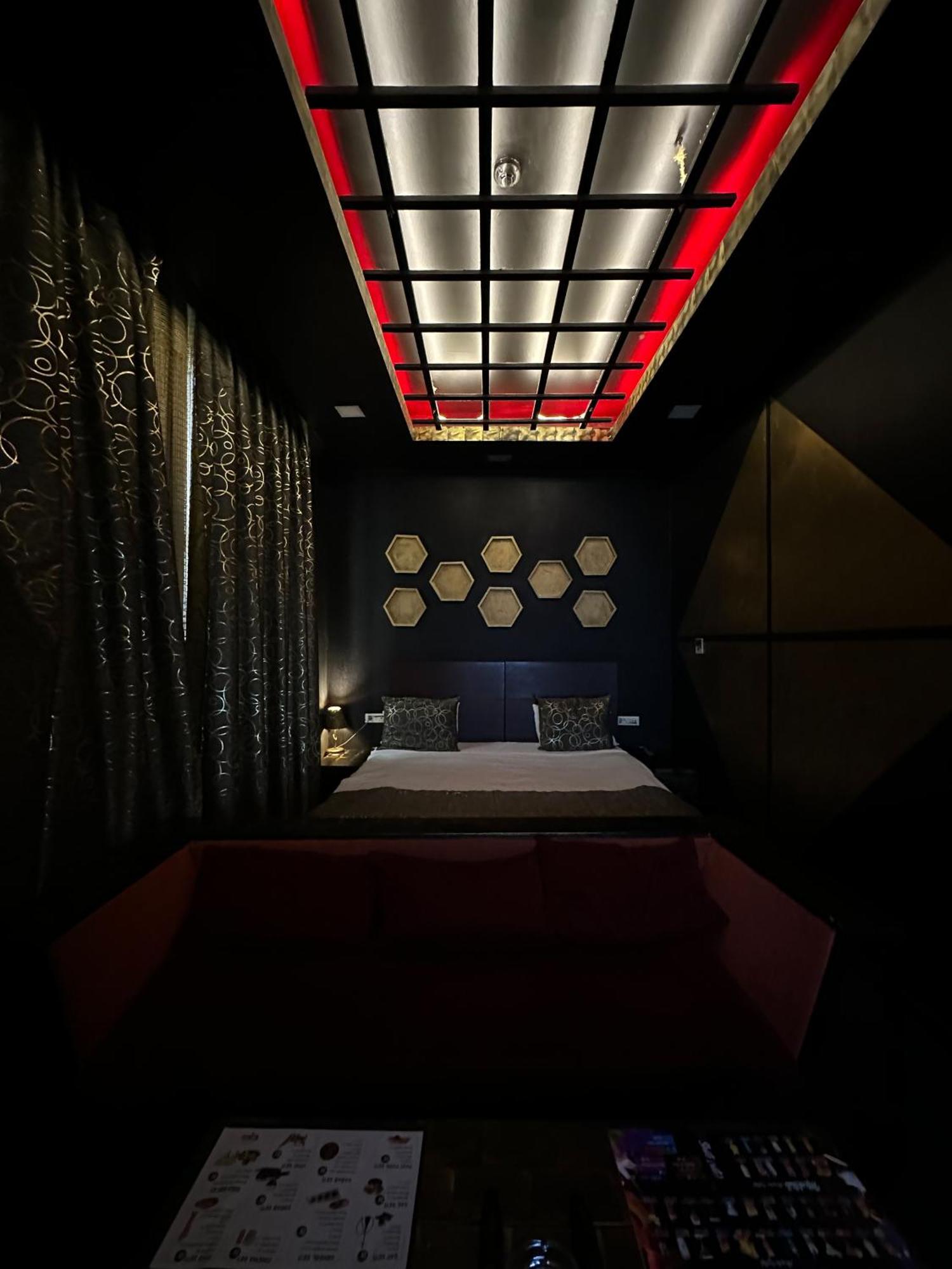 Cinema Plaza Hotel 바쿠 외부 사진