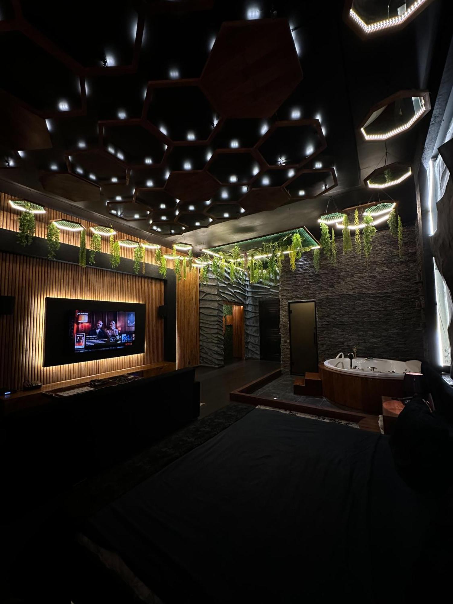 Cinema Plaza Hotel 바쿠 외부 사진