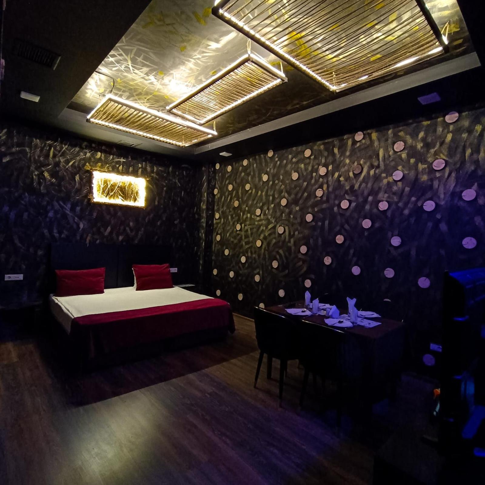 Cinema Plaza Hotel 바쿠 외부 사진