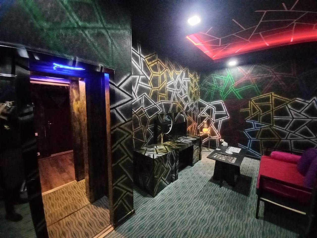Cinema Plaza Hotel 바쿠 외부 사진