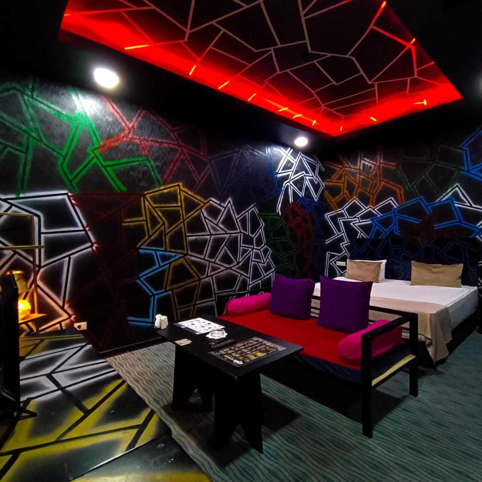 Cinema Plaza Hotel 바쿠 외부 사진